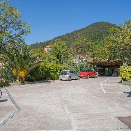 Apartment Mimosa - Luisa: Pace, Relax A 2 Passi Dal Mare