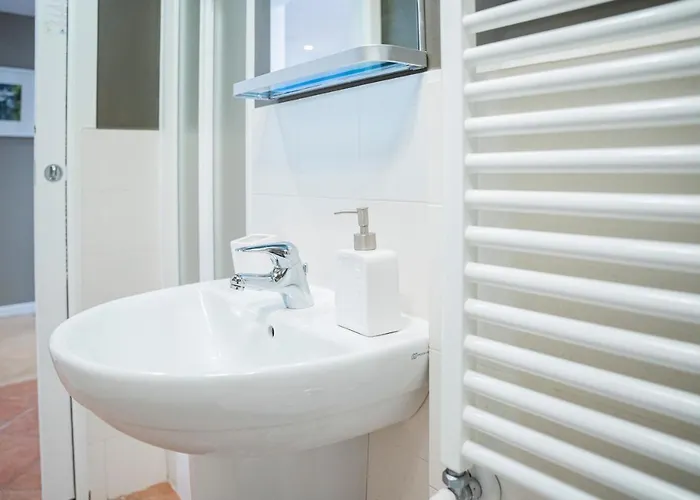 Apartamento Mimosa - Luisa: Pace, Relax A 2 Passi Dal Mare